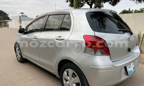 Comprar Usado Toyota Vitz Prata Carro em Maputo em Maputo Comprar Usado Toyota Vitz Prata Carro em Maputo em Maputo