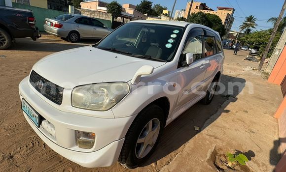 Buy Used Toyota RAV4 White Car in Maputo in Maputo Buy Used Toyota RAV4 White Car in Maputo in Maputo