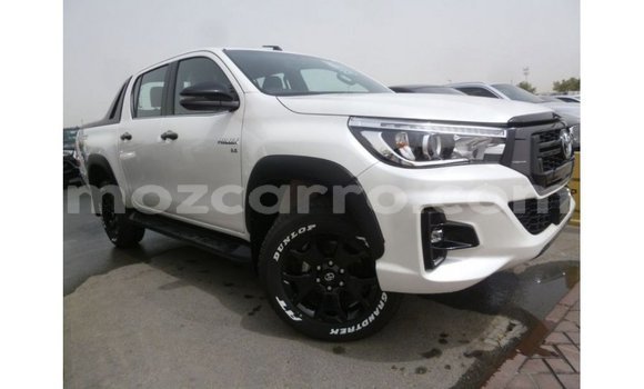 Nunua Imported Toyota Hilux Nyeupe Gari ndani ya Import - Dubai nchini Cabo Delgado Nunua Imported Toyota Hilux Nyeupe Gari ndani ya Import - Dubai nchini Cabo Delgado