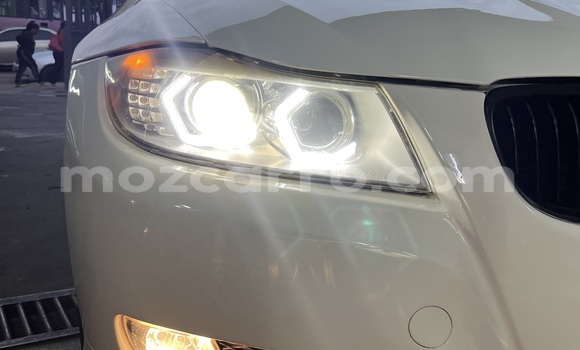 Buy Used BMW 3-Series White Car in Marara in Tete Buy Used BMW 3-Series White Car in Marara in Tete