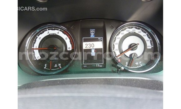 Nunua Imported Toyota Hilux Nyeupe Gari ndani ya Import - Dubai nchini Cabo Delgado Nunua Imported Toyota Hilux Nyeupe Gari ndani ya Import - Dubai nchini Cabo Delgado