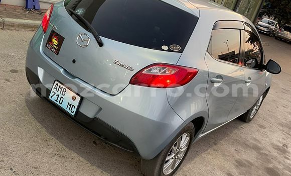 Buy Used Mazda Demio Blue Car in Maputo in Maputo Buy Used Mazda Demio Blue Car in Maputo in Maputo