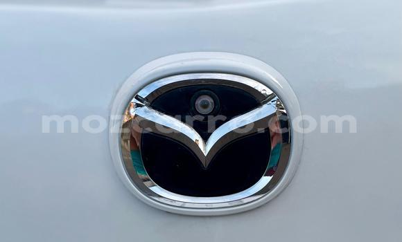 Tenga Tsaru Mazda Axela Chena Mota in Maputo in Maputo Tenga Tsaru Mazda Axela Chena Mota in Maputo in Maputo