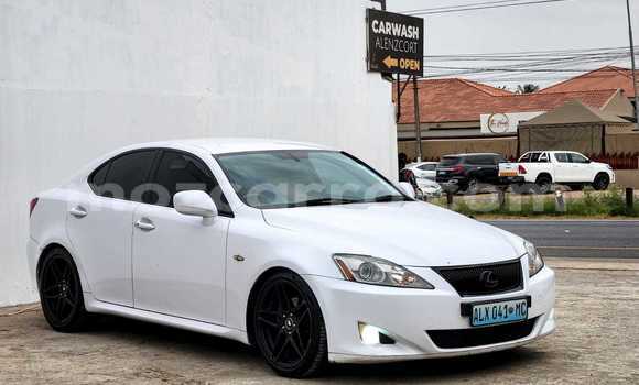 Nunua Ilio tumika Lexus IS Nyeupe Gari ndani ya Maputo nchini Maputo Nunua Ilio tumika Lexus IS Nyeupe Gari ndani ya Maputo nchini Maputo