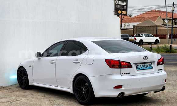 Nunua Ilio tumika Lexus IS Nyeupe Gari ndani ya Maputo nchini Maputo Nunua Ilio tumika Lexus IS Nyeupe Gari ndani ya Maputo nchini Maputo