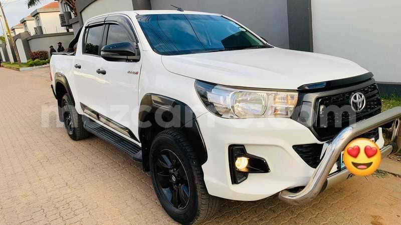 Big with watermark toyota hilux maputo maputo 27501