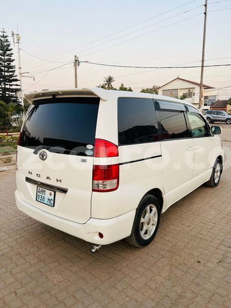 Big with watermark toyota noah maputo maputo 27509