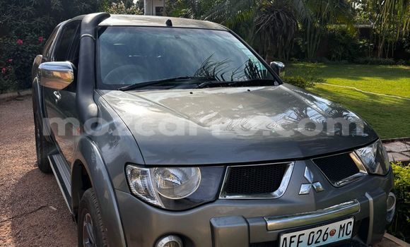Nunua Ilio tumika Mitsubishi L200 Fedha Gari ndani ya Maputo nchini Maputo Nunua Ilio tumika Mitsubishi L200 Fedha Gari ndani ya Maputo nchini Maputo