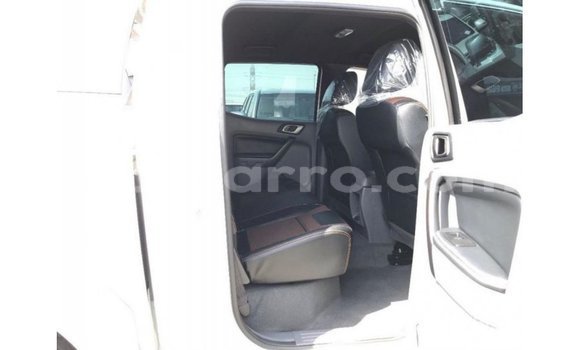 Nunua Imported Ford Ranger Nyeupe Gari ndani ya Import - Dubai nchini Cabo Delgado Nunua Imported Ford Ranger Nyeupe Gari ndani ya Import - Dubai nchini Cabo Delgado