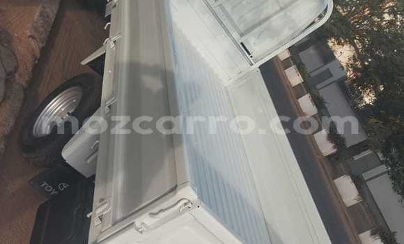 Comprar Usado Toyota Dyna Branco Carro em Maputo em Maputo Comprar Usado Toyota Dyna Branco Carro em Maputo em Maputo