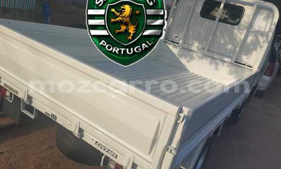 Comprar Usado Toyota Dyna Branco Carro em Maputo em Maputo Comprar Usado Toyota Dyna Branco Carro em Maputo em Maputo