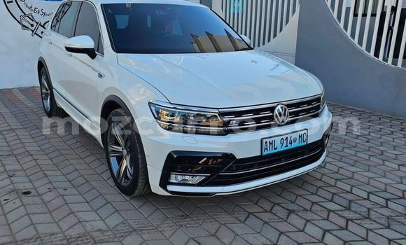 Buy New Volkswagen Tiguan White Car in Maputo in Maputo