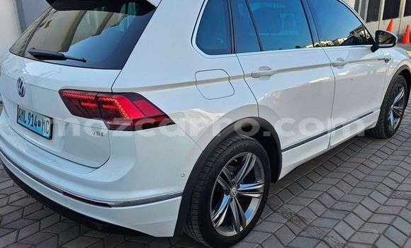 Buy New Volkswagen Tiguan White Car in Maputo in Maputo Buy New Volkswagen Tiguan White Car in Maputo in Maputo