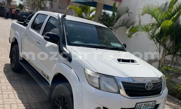 Tenga Tsaru Toyota Hilux Chena Mota in Maputo in Maputo Tenga Tsaru Toyota Hilux Chena Mota in Maputo in Maputo