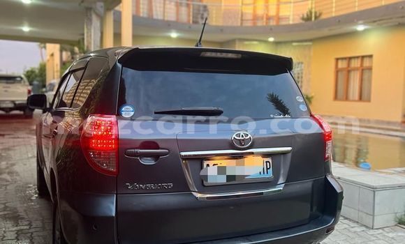 Tenga Tsaru Toyota Vanguard Sirivha Mota in Maputo in Maputo Tenga Tsaru Toyota Vanguard Sirivha Mota in Maputo in Maputo