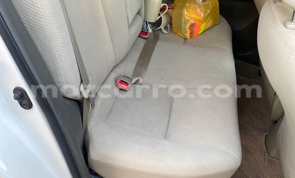Nunua Ilio tumika Toyota Belta Nyeupe Gari ndani ya Maputo nchini Maputo Nunua Ilio tumika Toyota Belta Nyeupe Gari ndani ya Maputo nchini Maputo