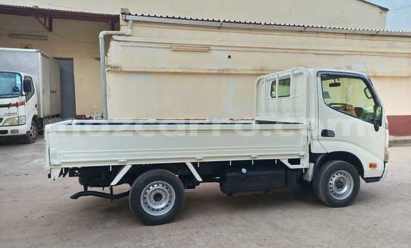 Nunua Ilio tumika Toyota Town Ace Nyeupe Gari ndani ya Maputo nchini Maputo Nunua Ilio tumika Toyota Town Ace Nyeupe Gari ndani ya Maputo nchini Maputo