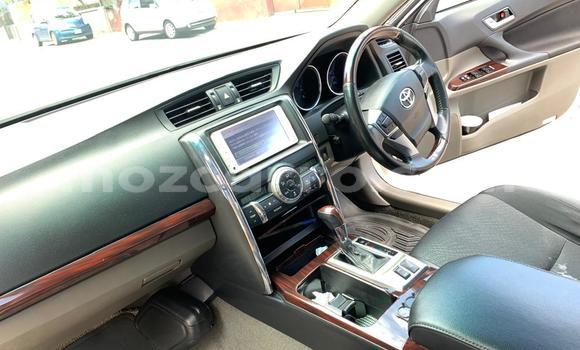 Comprar Usado Toyota Mark X Branco Carro em Maputo em Maputo Comprar Usado Toyota Mark X Branco Carro em Maputo em Maputo