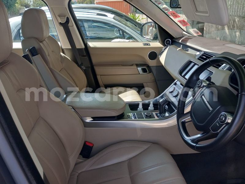 Big with watermark range rover range rover maputo maputo 27547