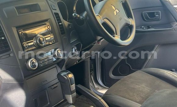 Comprar Usado Mitsubishi Pajero De outros Carro em Maputo em Maputo Comprar Usado Mitsubishi Pajero De outros Carro em Maputo em Maputo