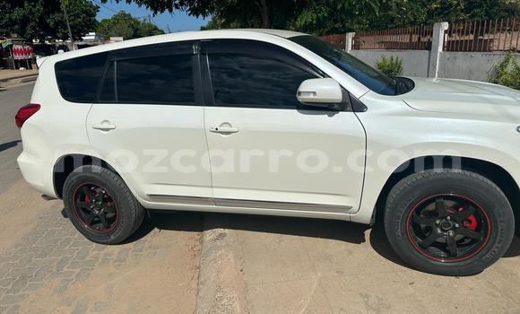 Nunua Ilio tumika Toyota Vanguard Nyeupe Gari ndani ya Maputo nchini Maputo Nunua Ilio tumika Toyota Vanguard Nyeupe Gari ndani ya Maputo nchini Maputo