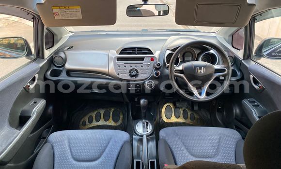 Buy Used Honda Fit Blue Car in Maputo in Maputo Buy Used Honda Fit Blue Car in Maputo in Maputo