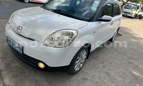 Nunua Ilio tumika Mazda Verisa Nyeupe Gari ndani ya Maputo nchini Maputo Nunua Ilio tumika Mazda Verisa Nyeupe Gari ndani ya Maputo nchini Maputo