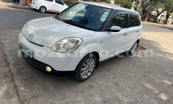 Nunua Ilio tumika Mazda Verisa Nyeupe Gari ndani ya Maputo nchini Maputo Nunua Ilio tumika Mazda Verisa Nyeupe Gari ndani ya Maputo nchini Maputo