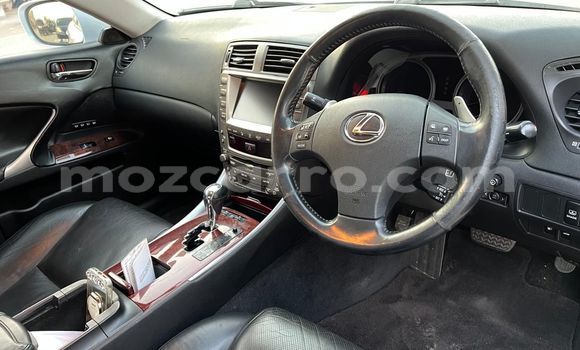 Nunua Ilio tumika Toyota 4Runner Nyeupe Gari ndani ya Maputo nchini Maputo Nunua Ilio tumika Toyota 4Runner Nyeupe Gari ndani ya Maputo nchini Maputo