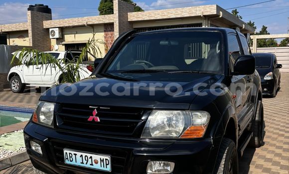 Comprar Usado Mitsubishi Pajero Preto Carro em Maputo em Maputo Comprar Usado Mitsubishi Pajero Preto Carro em Maputo em Maputo