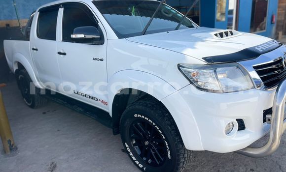 Comprar Usado Toyota Hilux Branco Carro em Maputo em Maputo Comprar Usado Toyota Hilux Branco Carro em Maputo em Maputo