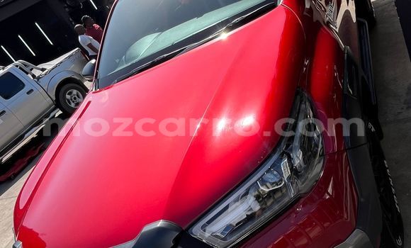 Comprar Novo Toyota Hiluxe Revo Vermelho Carro em Maputo em Maputo Comprar Novo Toyota Hiluxe Revo Vermelho Carro em Maputo em Maputo