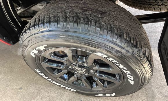 Comprar Novo Toyota Hiluxe Revo Vermelho Carro em Maputo em Maputo Comprar Novo Toyota Hiluxe Revo Vermelho Carro em Maputo em Maputo