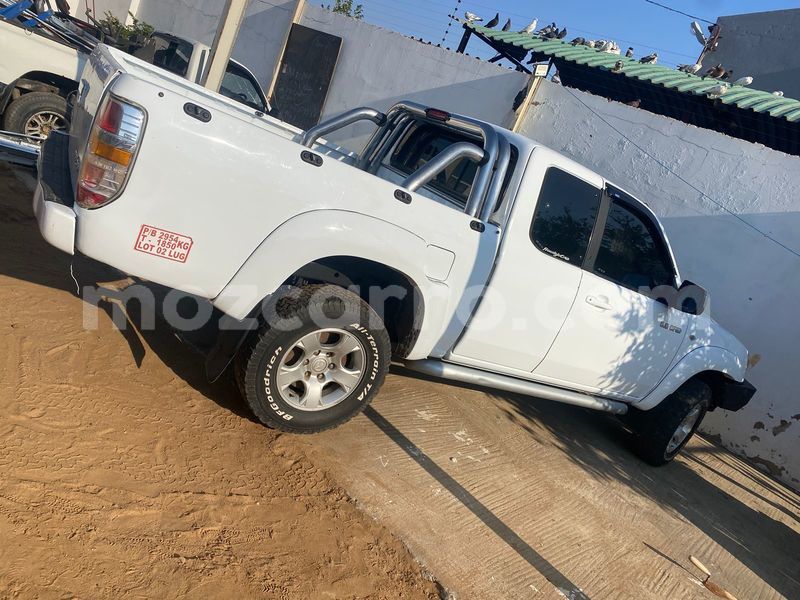 Big with watermark mazda bt 50 maputo maputo 27585