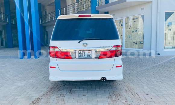 Comprar Usado Toyota Alphard Branco Carro em Maputo em Maputo Comprar Usado Toyota Alphard Branco Carro em Maputo em Maputo
