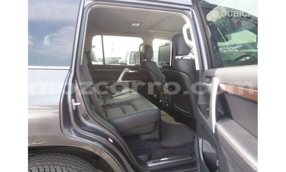 Comprar Importar Toyota Land Cruiser De outros Carro em Import - Dubai em Cabo Delgado Comprar Importar Toyota Land Cruiser De outros Carro em Import - Dubai em Cabo Delgado