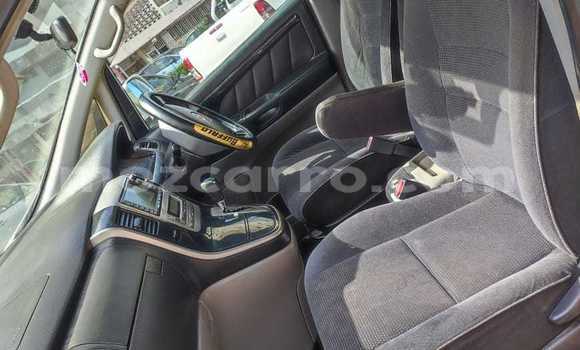 Comprar Usado Toyota Alphard Branco Carro em Maputo em Maputo Comprar Usado Toyota Alphard Branco Carro em Maputo em Maputo