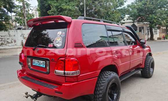 Nunua Ilio tumika Toyota Land Cruiser Prado Nyekundu Gari ndani ya Maputo nchini Maputo Nunua Ilio tumika Toyota Land Cruiser Prado Nyekundu Gari ndani ya Maputo nchini Maputo