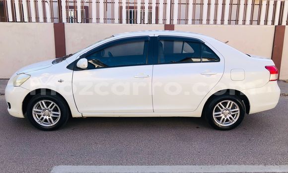 Comprar Usado Toyota Belta Branco Carro em Maputo em Maputo Comprar Usado Toyota Belta Branco Carro em Maputo em Maputo