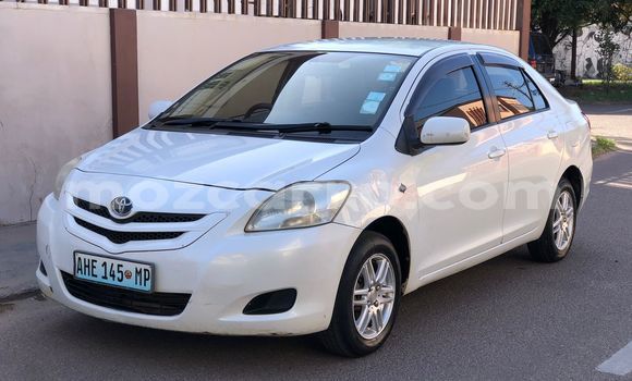 Comprar Usado Toyota Belta Branco Carro em Maputo em Maputo Comprar Usado Toyota Belta Branco Carro em Maputo em Maputo