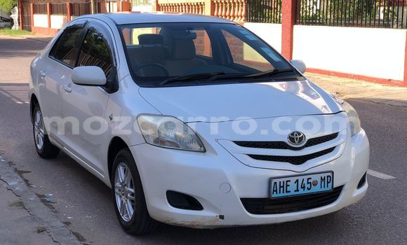 Comprar Usado Toyota Belta Branco Carro em Maputo em Maputo Comprar Usado Toyota Belta Branco Carro em Maputo em Maputo
