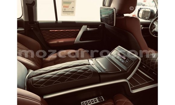 Buy Import Toyota Land Cruiser Black Car in Import - Dubai in Cabo Delgado Buy Import Toyota Land Cruiser Black Car in Import - Dubai in Cabo Delgado