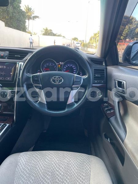 Big with watermark toyota mark x maputo maputo 27617