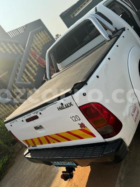 Big with watermark toyota hilux maputo maputo 27628