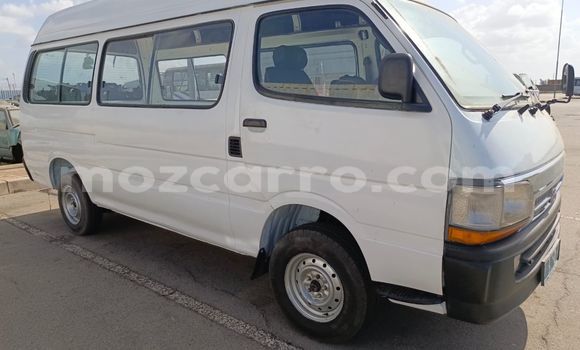Nunua Ilio tumika Toyota Hiace Nyeupe Gari ndani ya Maputo nchini Maputo Nunua Ilio tumika Toyota Hiace Nyeupe Gari ndani ya Maputo nchini Maputo