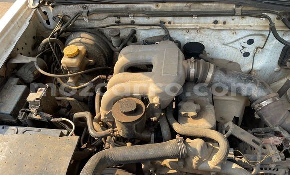 Buy Used Nissan Hardbody White Car in Maputo in Maputo Buy Used Nissan Hardbody White Car in Maputo in Maputo