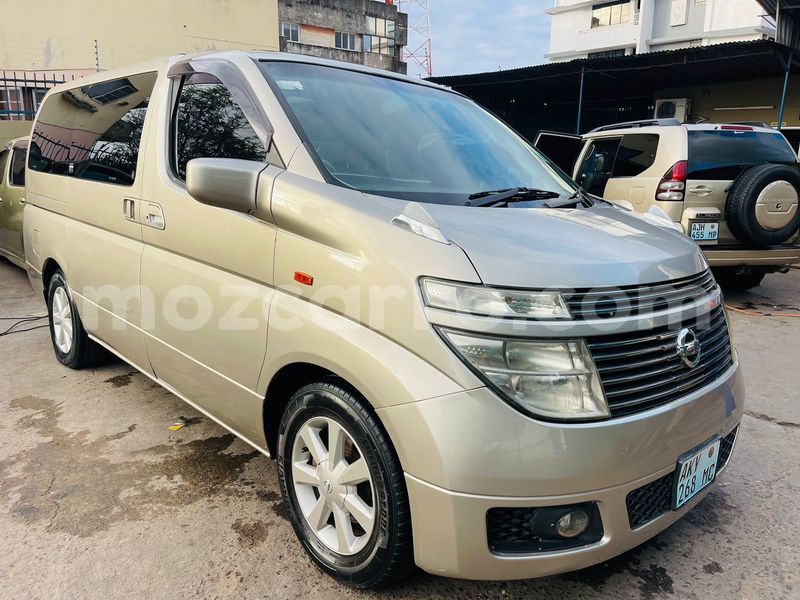 Big with watermark nissan elgrand maputo maputo 27634