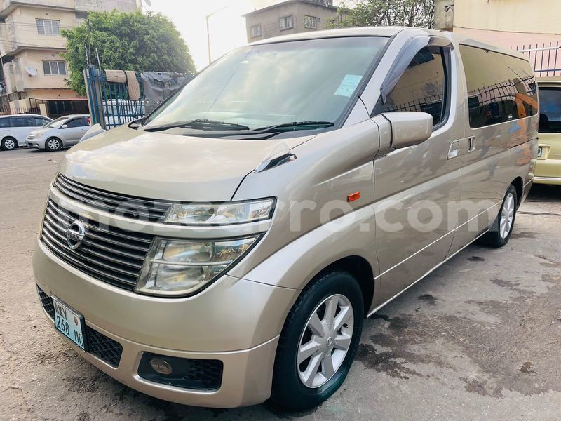 Big with watermark nissan elgrand maputo maputo 27634