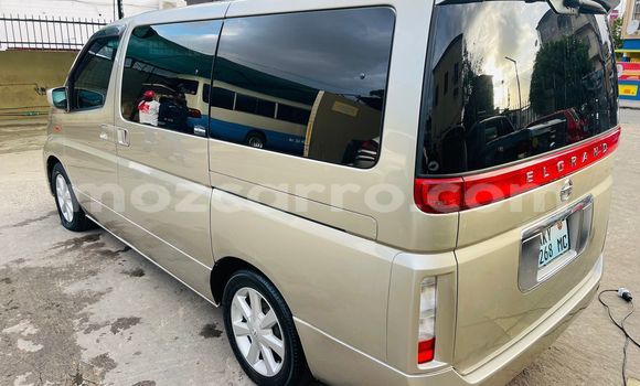 Tenga Tsaru Nissan Elgrand Zvimwe Mota in Maputo in Maputo Tenga Tsaru Nissan Elgrand Zvimwe Mota in Maputo in Maputo