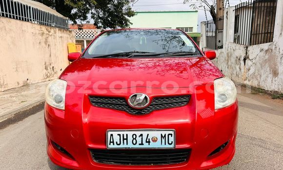 Nunua Ilio tumika Toyota Auris Nyekundu Gari ndani ya Maputo nchini Maputo